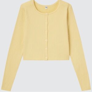 Uniqlo Cream Ribbed Sweater